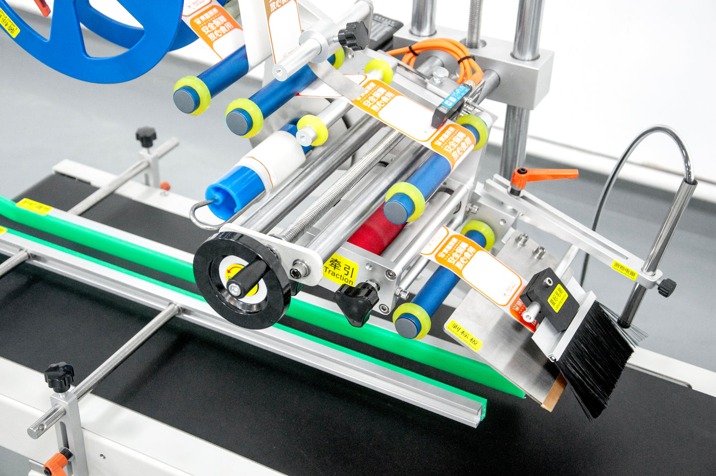 Automatic Desktop Labeling Machine (Tabletop Labeling Machine) TB-T300